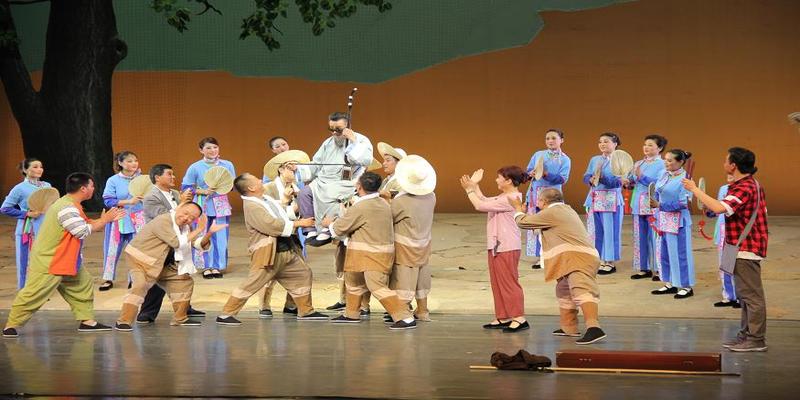 郭永章演唱罗成算卦(新编枣梆现代戏)