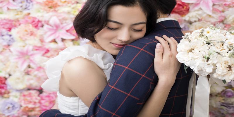 八字桃花查询(你的八字命格“桃花几度”)