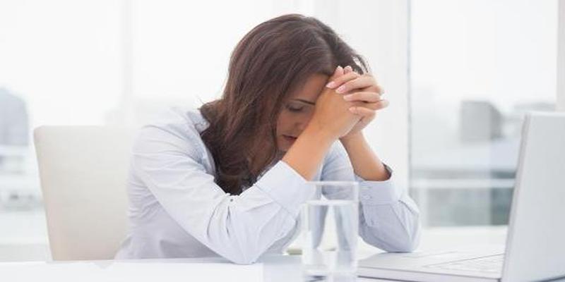 八字缺水是不是肾不好(疲倦是因为缺水)