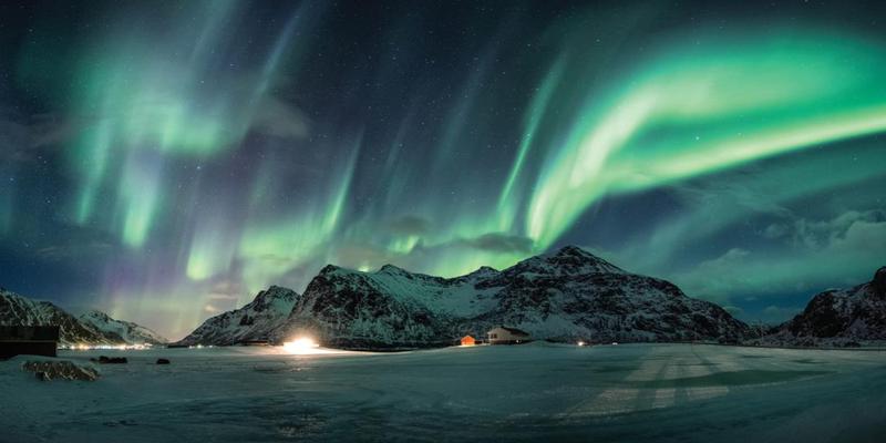 北极地区极昼时日出日落方位(北极光要怎么看)