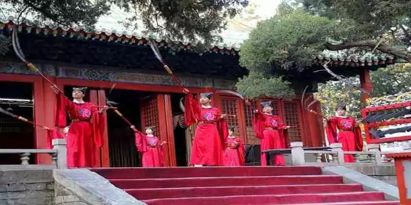 北京风水大师真实排名(到了春节上香祈福)