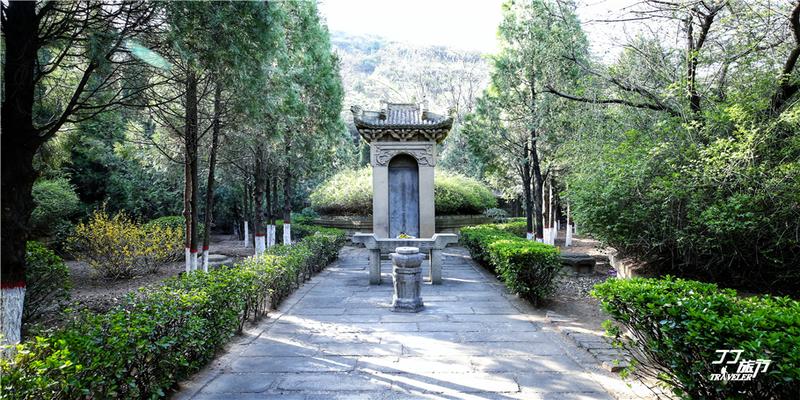 陈廷敬风水祖坟(康熙皇帝的老师)