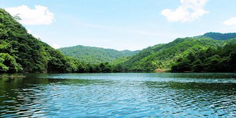 风水大师讲解墓地风水(应该如何判别墓地风水)