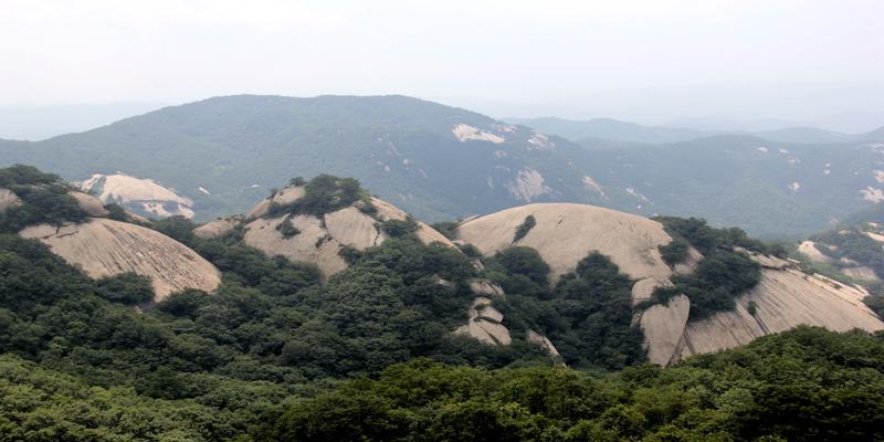 天池石壁图