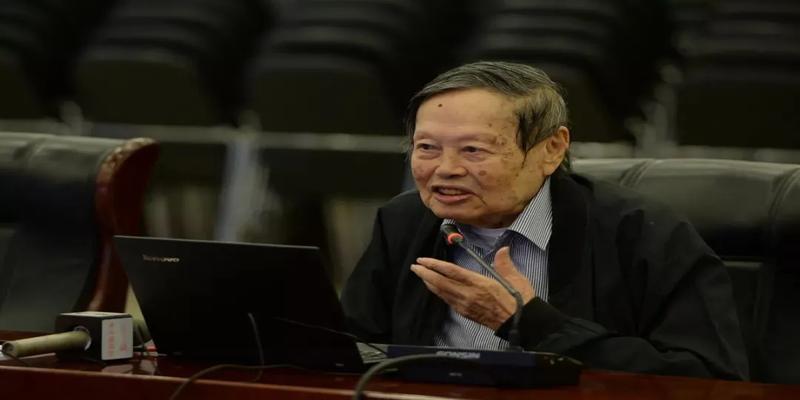 易经现代文翻译(《周易译注》)