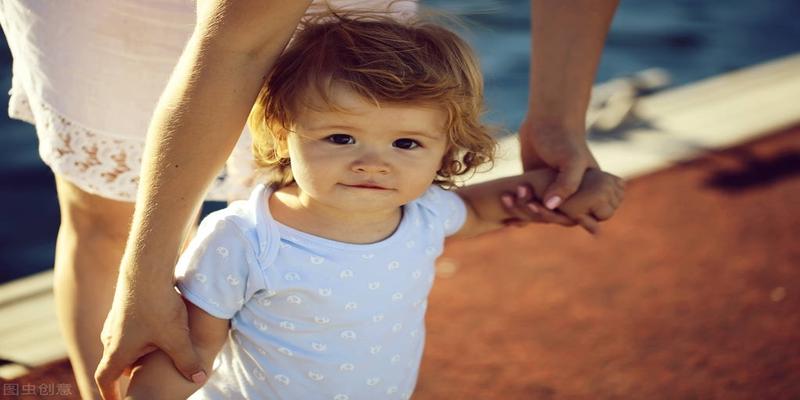 婴儿取小名字男孩(小男孩子取什么名字好)