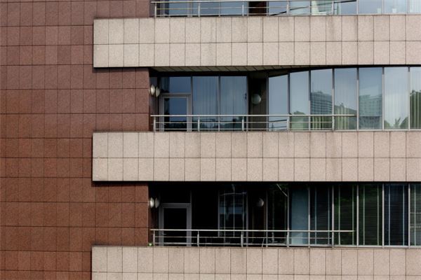 穷困潦倒的宅邸风水(越住越穷的风水布局)