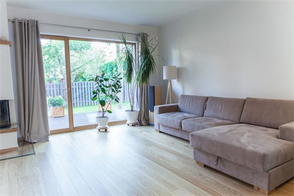 家宅窗户风水禁忌(财位放什么比较好)