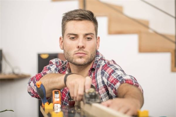 男人带朱砂的讲究有哪些(朱砂 百科)