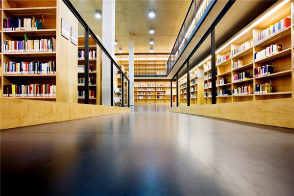 装修书房应该选择什么颜色(书房落地窗)