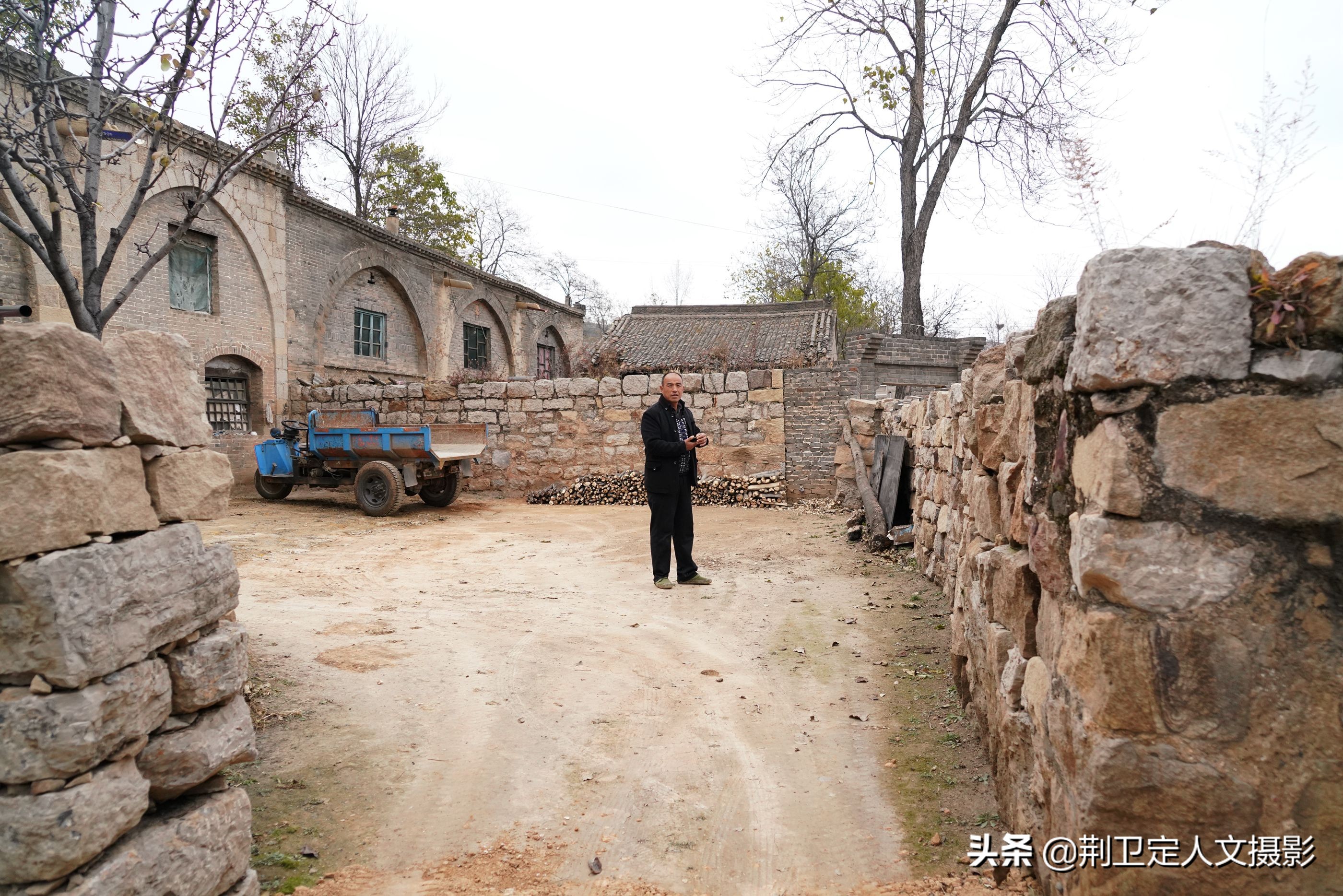 一朝被蛇咬(一朝被蛇咬,十年怕井绳.下一句)