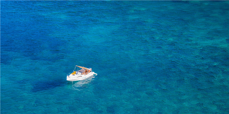 进门摆件放什么风水摆件好呢(进门玄关风水摆件禁忌)