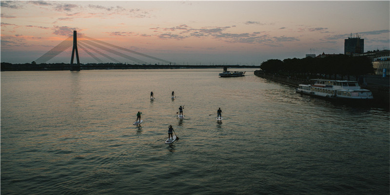 什么样的人能白手起家(白手起家的人是什么命)