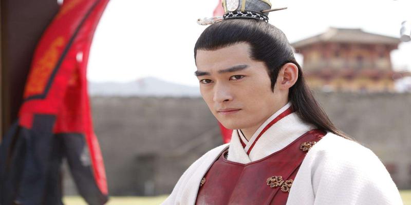 罗成算卦折阳寿50年(徐茂公算出罗成的阳寿有73年)