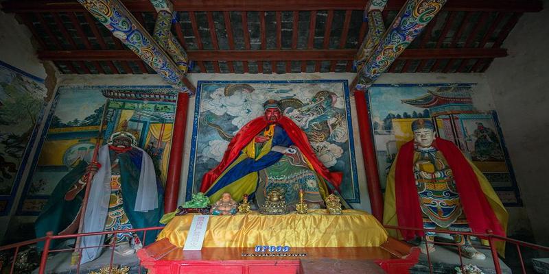 莒县算卦的哪里准(飘来的神山上有座古寺)