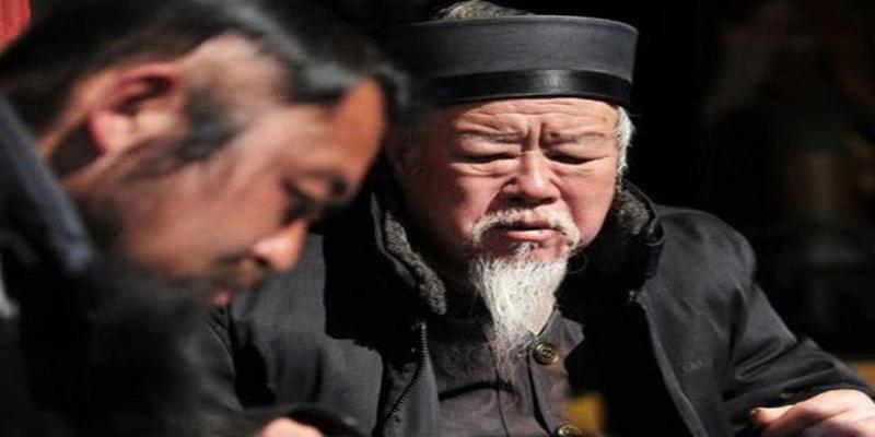 袁天罡用什么算卦(算命先生不认识你)