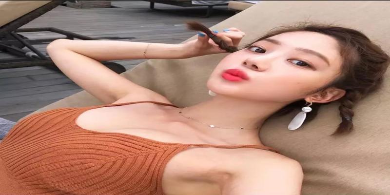 八字比劫旺的女人命怎样(连命理师都担心见到的不利婚姻的女命八字)