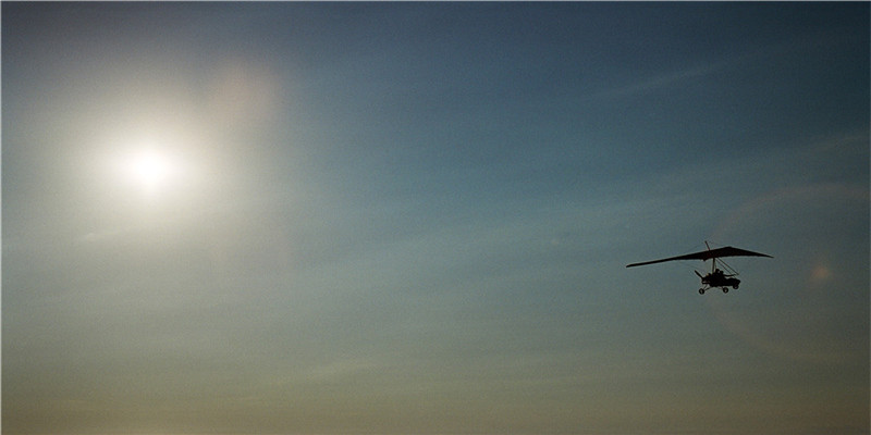梦到山(梦到山上着火了 特别大的火)