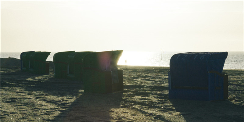 梦见天上出现各种画面(梦见天上出现各种画面还有鱼下来)