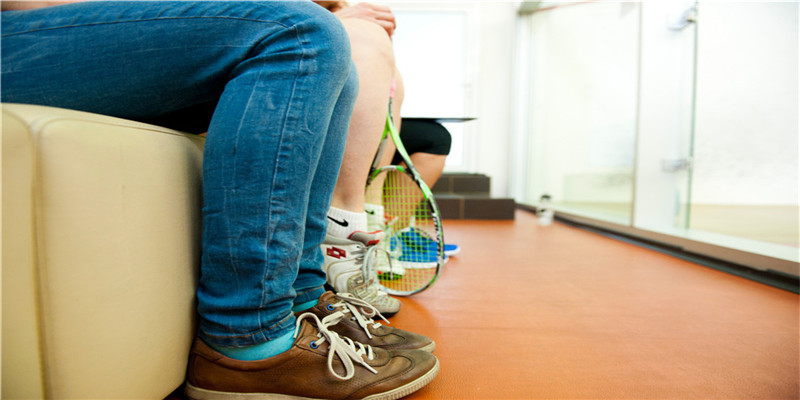 光棍命的八字格局(光棍命的八字特征)