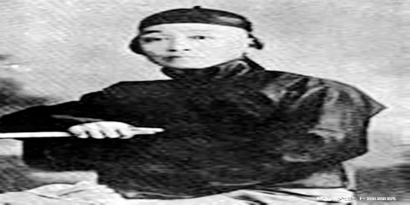 刘银河木板大鼓罗成算卦(曲艺种类介绍)