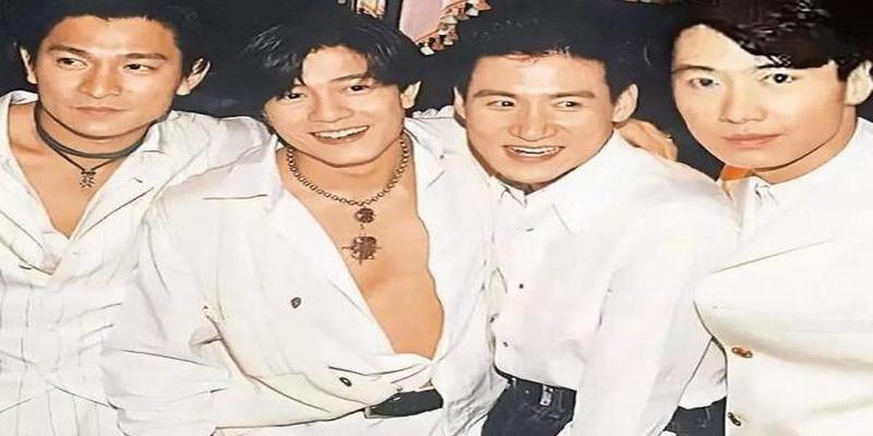 怎么算卦找人(李家诚得两子)