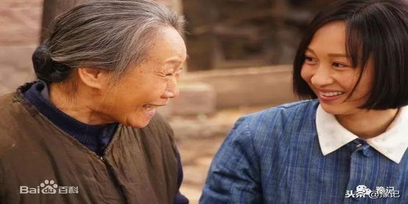 登封有个算卦的是半夜去算(“百亿票房老奶奶”竟然是咱们河南鲁山人)