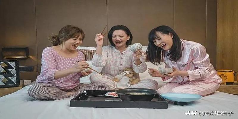 算卦三合是什么意思(港圈最辣的“串椒三姐妹”又合体搞事情了)