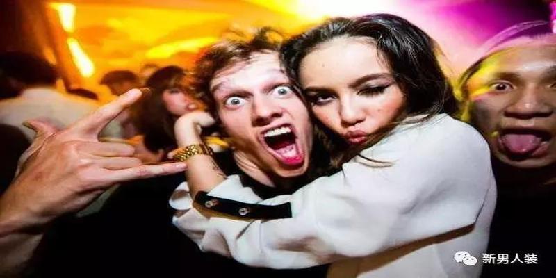 算卦常用语有哪些(天真的老外被中国哪些现象吓傻了)