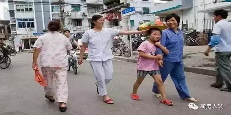 算卦常用语有哪些(天真的老外被中国哪些现象吓傻了)