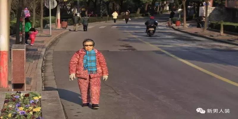 算卦常用语有哪些(天真的老外被中国哪些现象吓傻了)