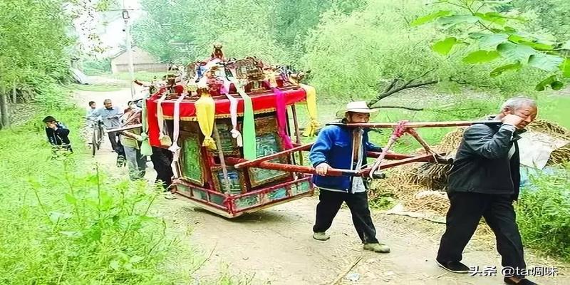 算卦用选日子吗(农村千年结婚习俗)