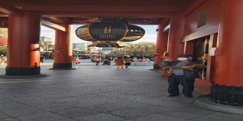 算卦的能算出来流产吗(日本浅草漫步)
