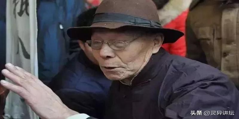 算卦说童子是什么意思(朋友带去算命)