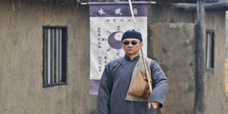 算卦都能算啥(算命先生明明不认识你)