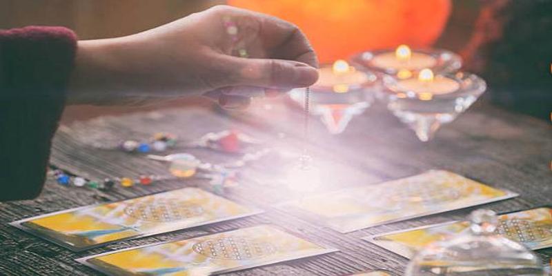 网络算卦准吗(网络算命实为算计钱)