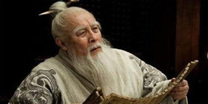 袁天罡算卦孝歌(袁天罡给3岁的武则天算卦)