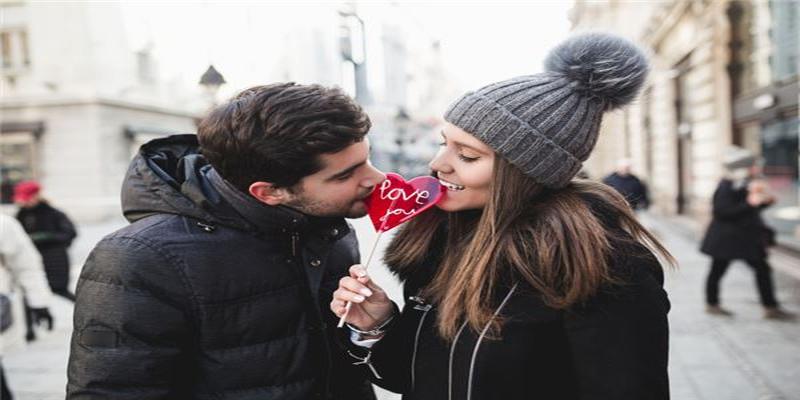 红艳桃花是什么意思,红艳桃花的查法(八字桃花详解)