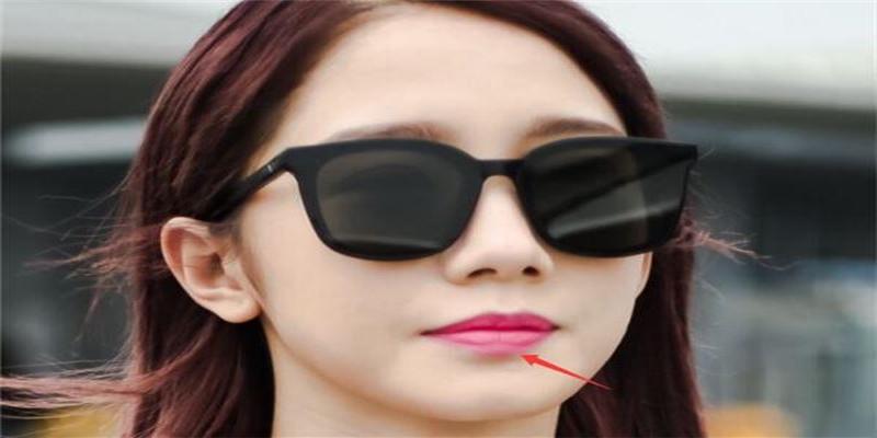 下嘴唇厚的女人面相是什么样的？(女人面相嘴巴看相大全)