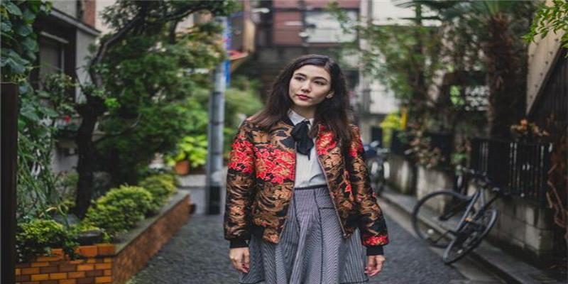 伤官正印同时出现(正印制伤官)