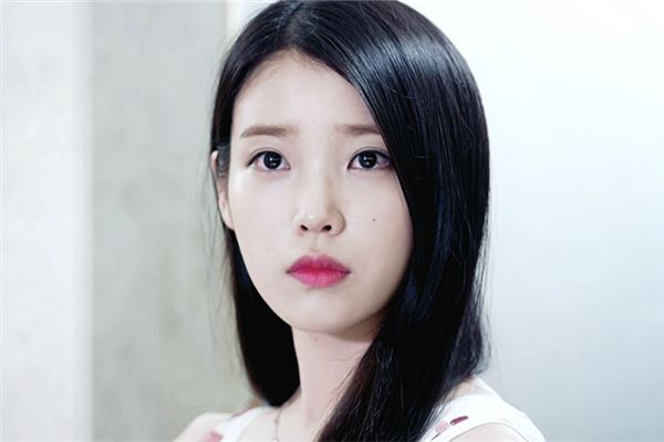 面相，山根低的人运势是什么样呢？(山根低影响财运还是婚姻)