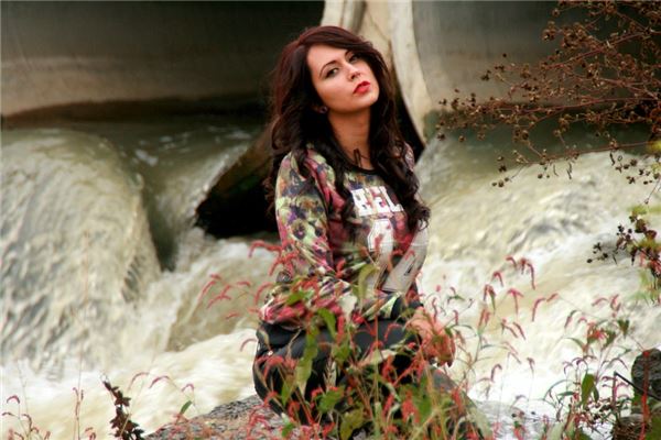 1975年几月出生最带财(1975年出生什么命)