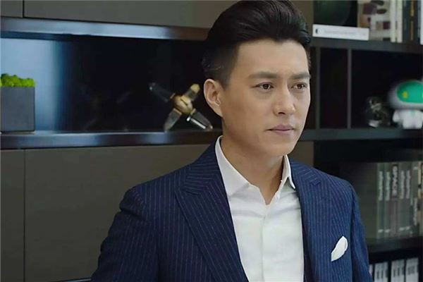 怎么分辨好男生面相？(好男人的面相体相)