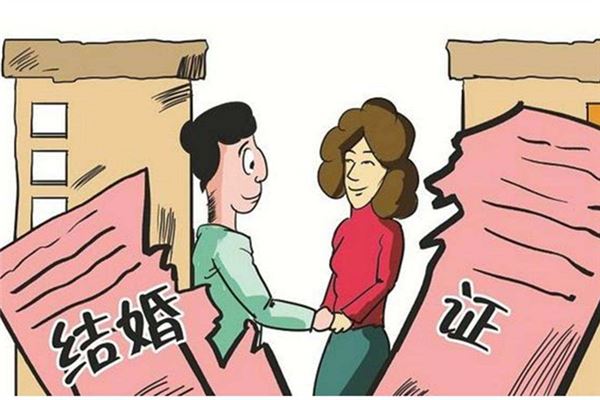 从面相看哪些女性离婚的概率较高？(八字大运流年看离婚)