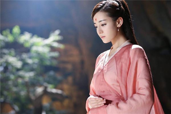 说身边的寡妇面相(女人颧骨面相)