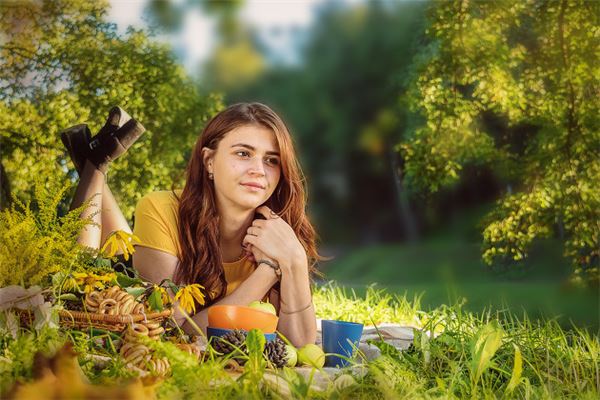 1984年出生的人是什么纳音五行(1984年属鼠五行属什么命)