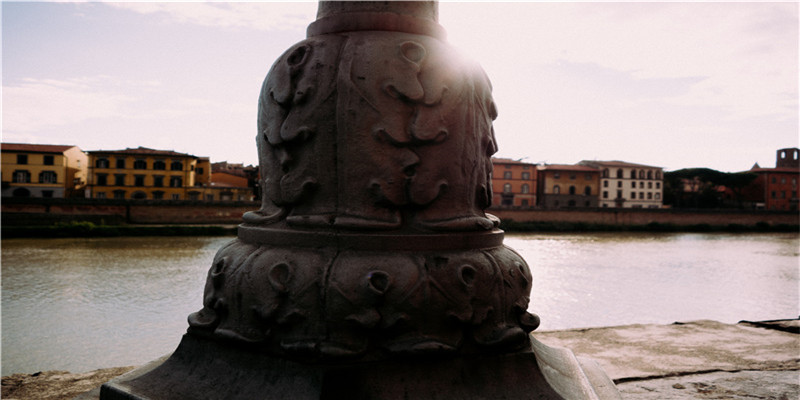 八字看官运与官职大小(八字有官运)