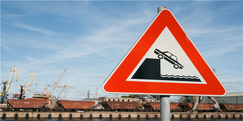 生肖猪的取名宜忌(用肖取名字)