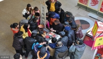 算卦不在卦里是什么意思(算命先生为什么算得那么准)